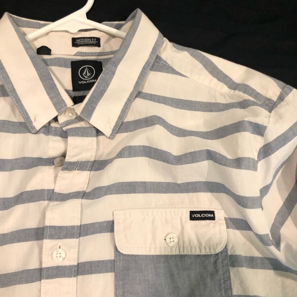 Volcom - Picture 3 of 3